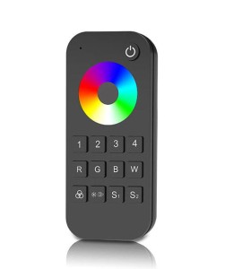 RT9 Pilot RF LED RGB/RGBW 4-Strefowy